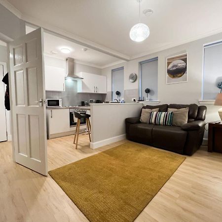 Glasgow 2 Bedroom Apartment Exterior photo